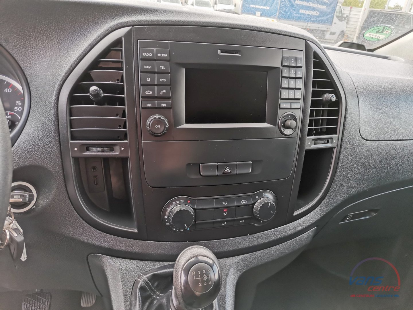 Iveco DAILY 65C15 VALNÍK 5,2M/ TAŽNÉ 3,5T/ ČR
