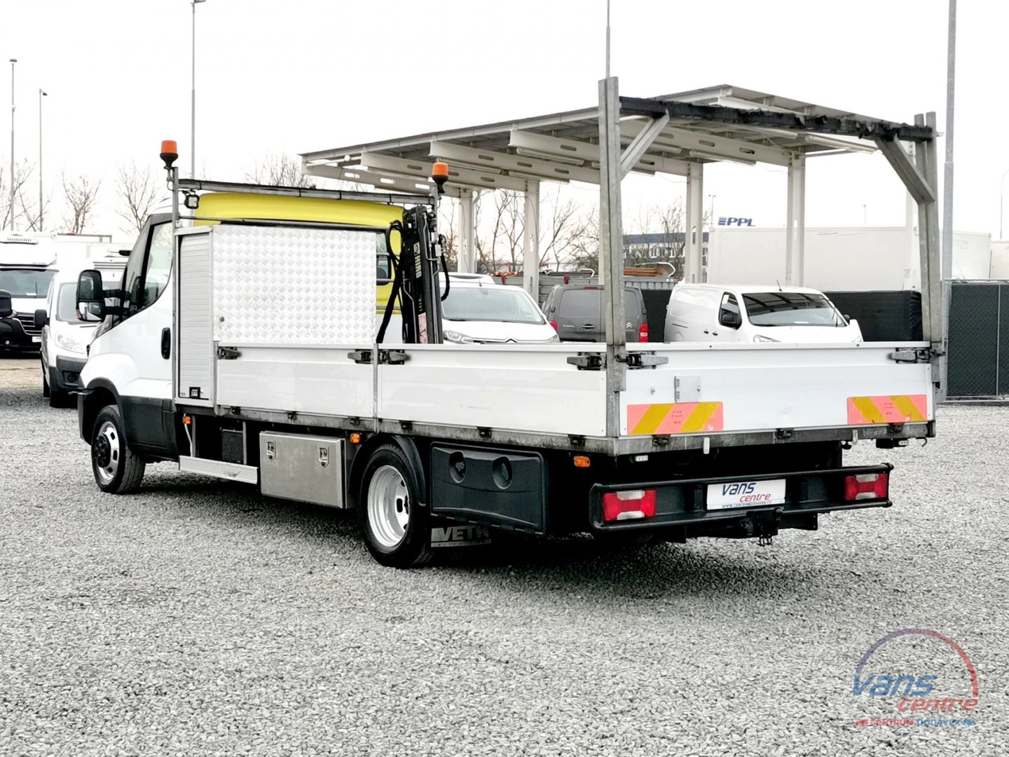 Iveco DAILY 50C15 VALNÍK 4M/ HYDR.RUKA/MĚCHY/ TAŽNÉ 3,5T