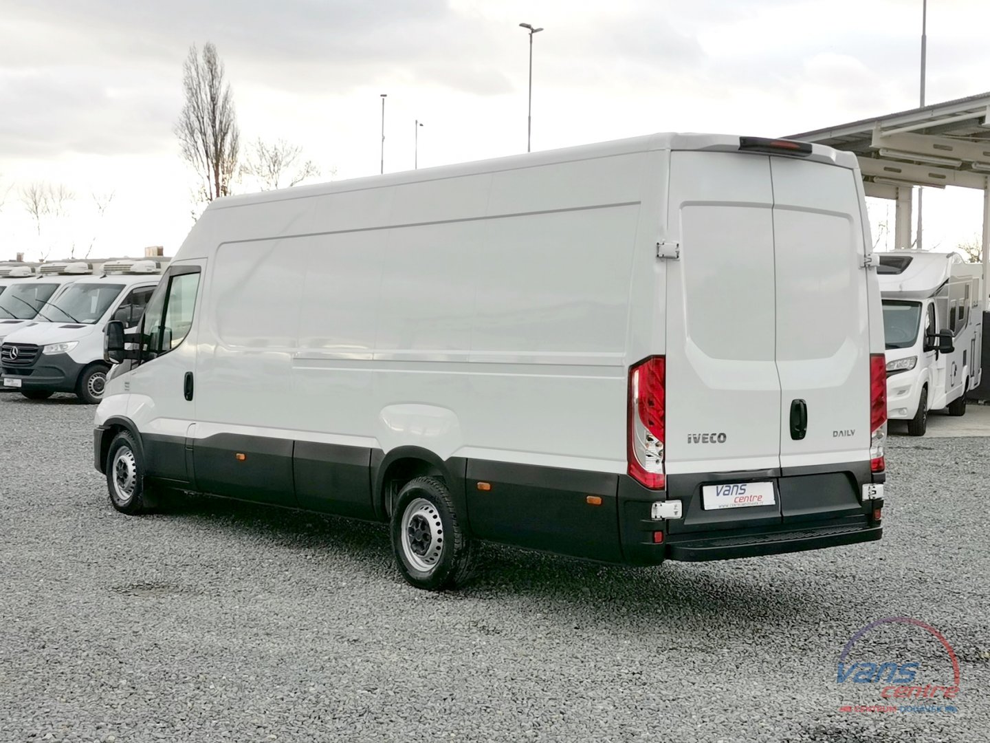 Iveco DAILY 35S18 MAXI XL/CHLADÍ/TOPÍ/ TISK/ MĚCHY/ ČR 