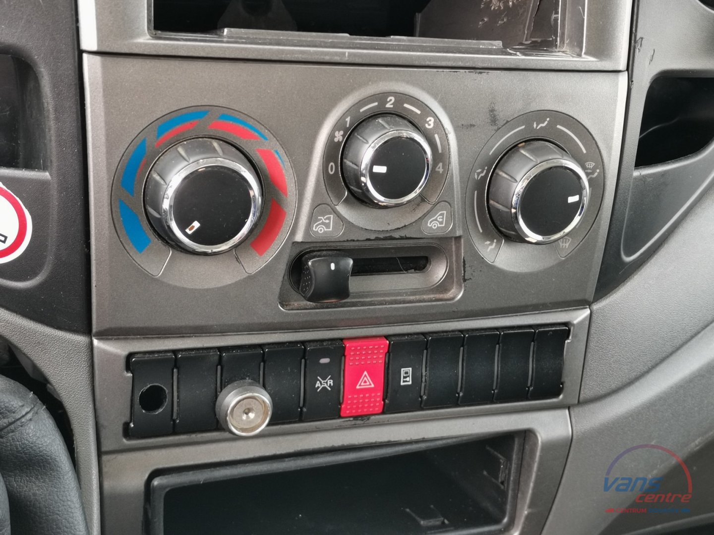 Iveco DAILY 35S13 MRAZÍ/CHLADÍ/EUTEKTICKÉ/380V