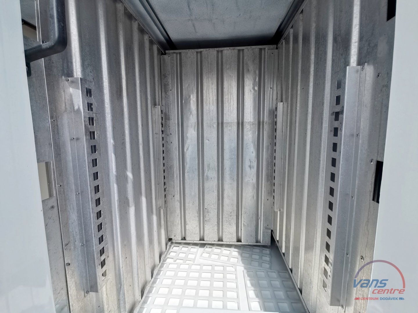 Iveco DAILY 35S13 MRAZÍ/CHLADÍ/EUTEKTICKÉ/380V
