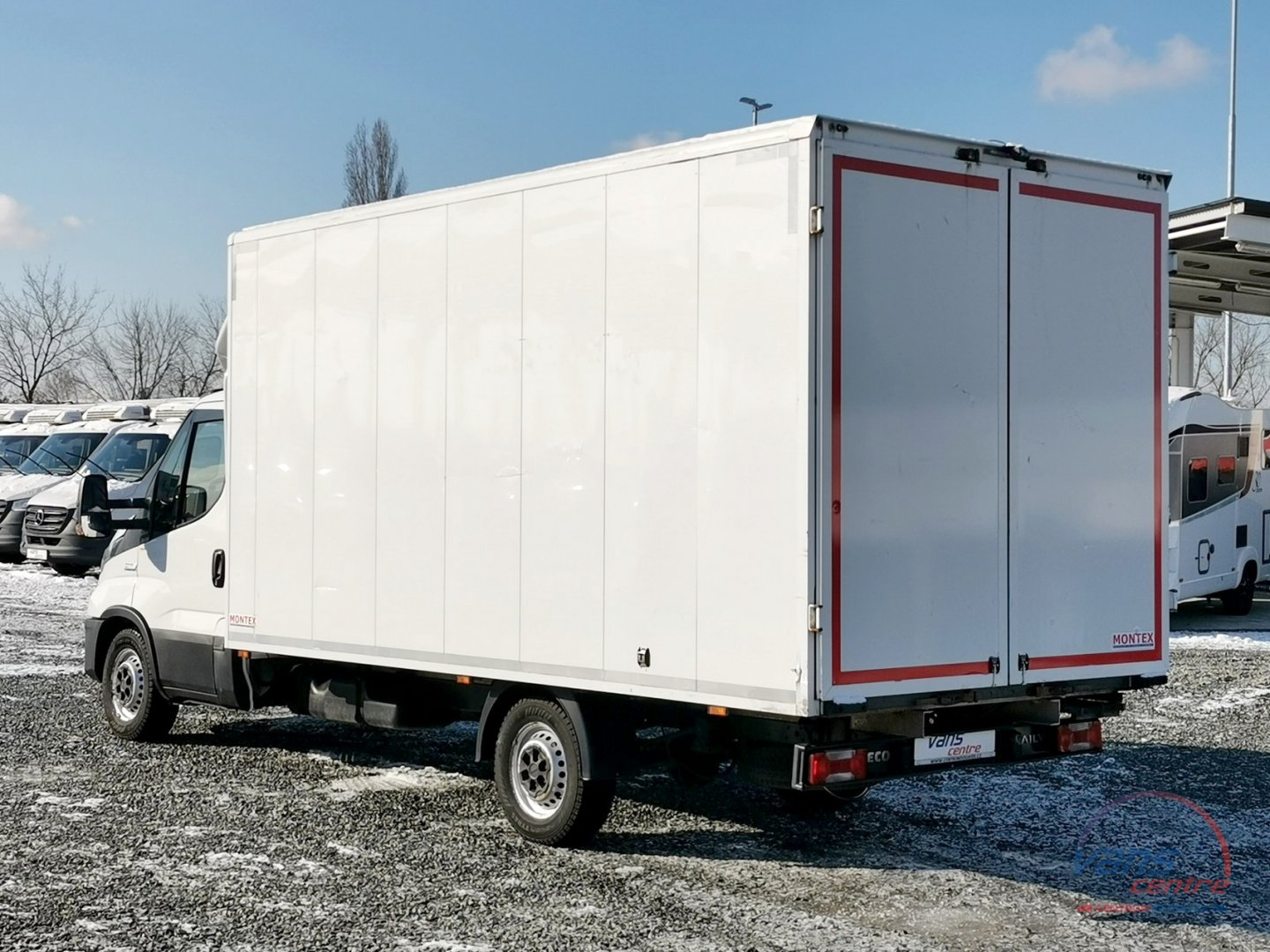 Iveco DAILY 35S18 SKŘÍŇ 9 PALET/ KLIMA/ ČR