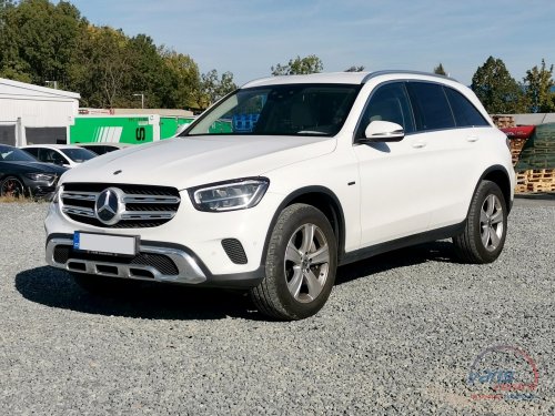 Mercedes-Benz GLC 300E 4MATIC 155KW/ NAVI/ KAMERA/ LED