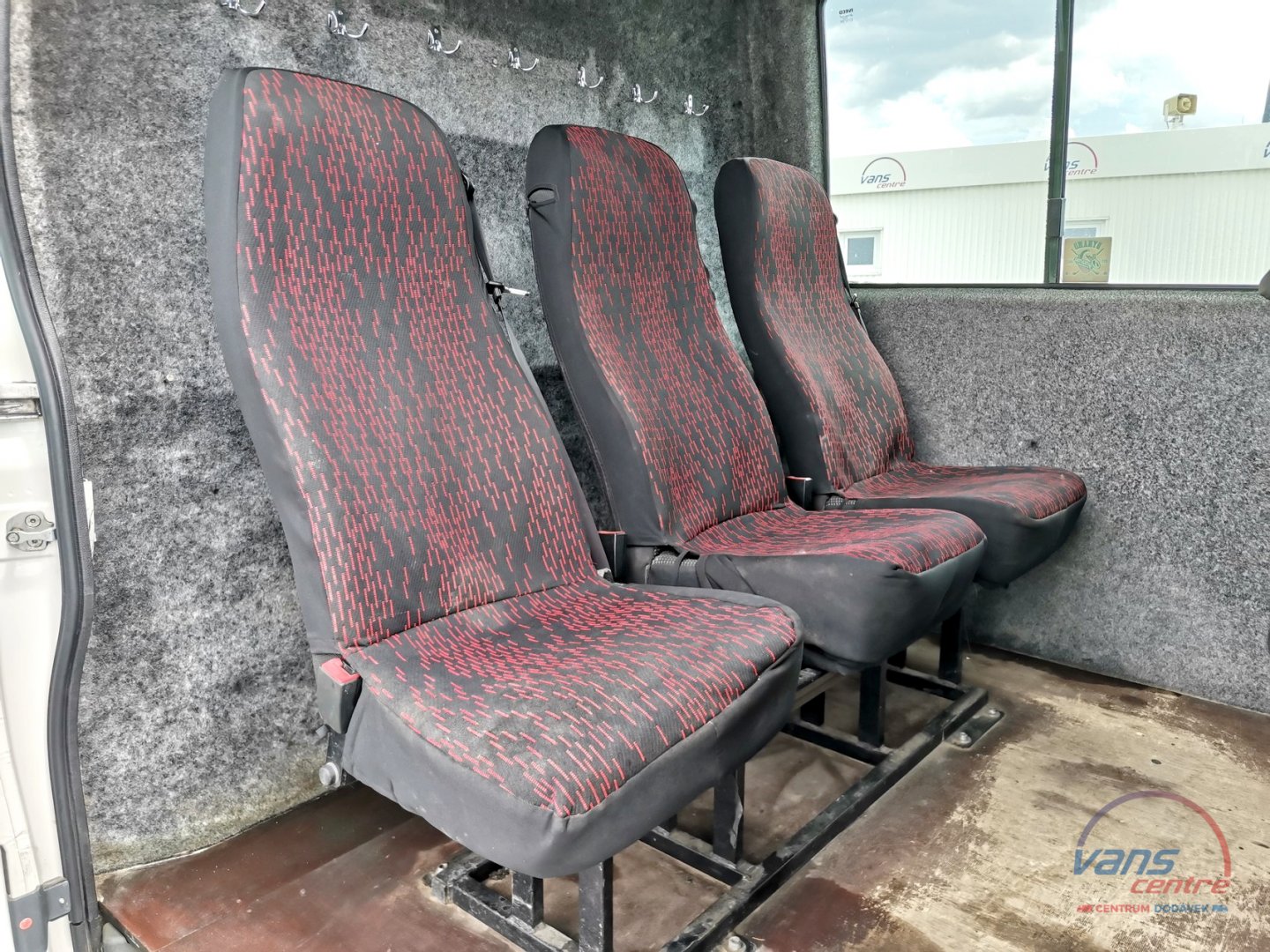 Iveco DAILY 50C15 MAXI XL/ 6 MÍST/ HYDR.ČELO/ TAŽNÉ 3,5T