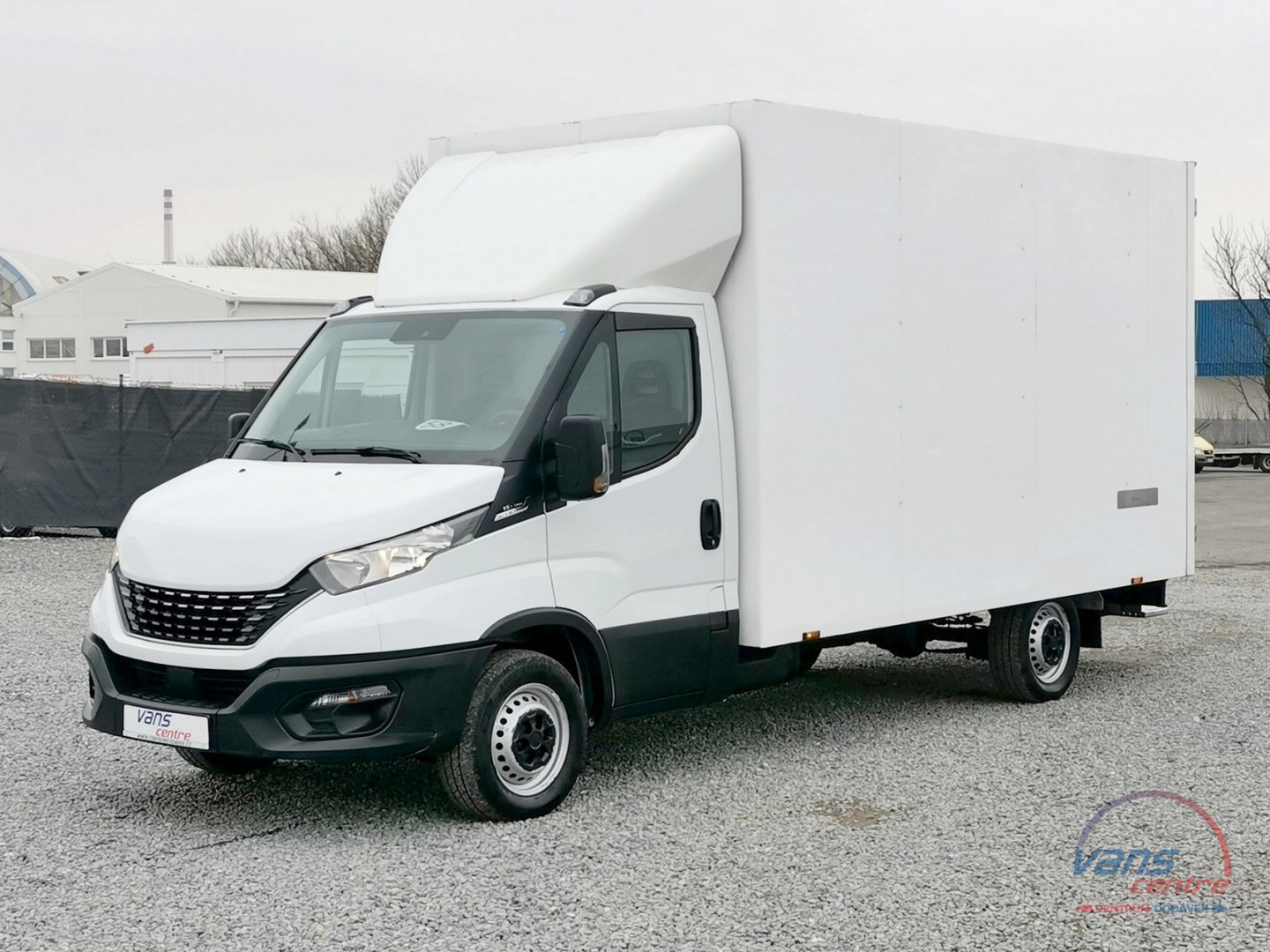 Iveco DAILY 35S14 HI-MATIC/ SKŘÍŇ 8 PALET/ MĚCHY/ KLIMA 