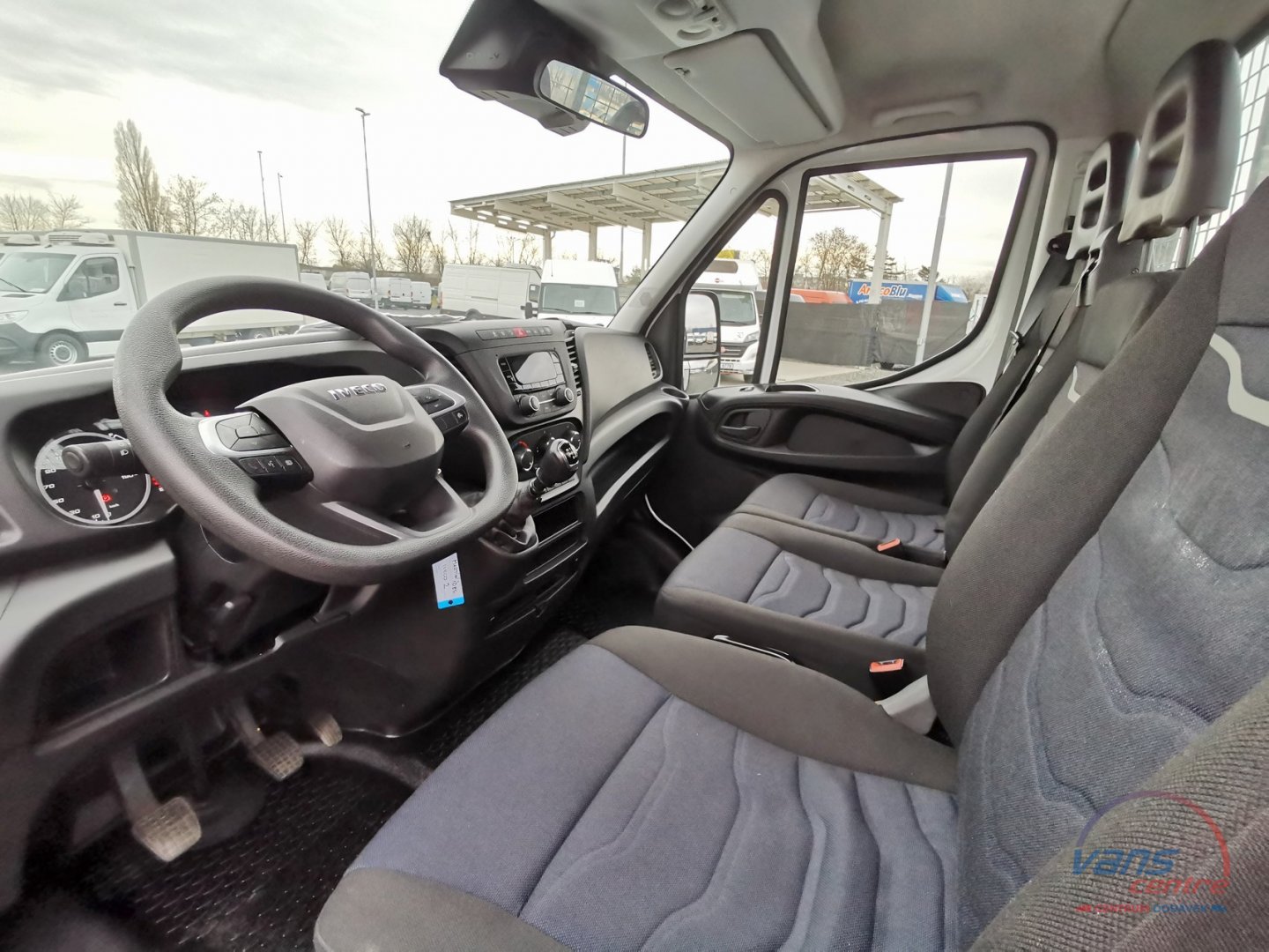 Mercedes-Benz SPRINTER 311CDI STŘEDNÍ/ CHLAĎÁK