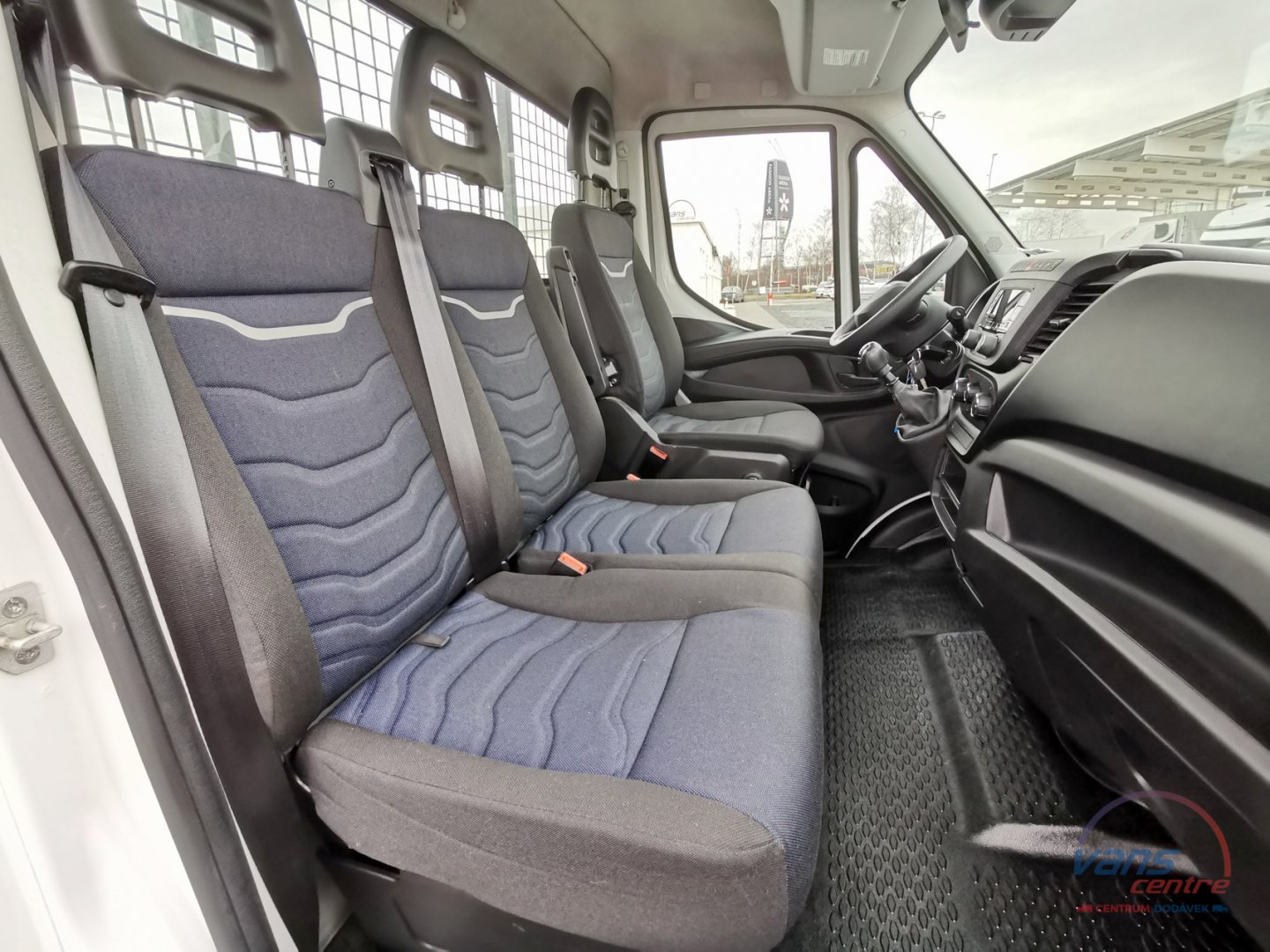 Iveco DAILY 35S13 SKŘÍŇ 9 PALET/ KLIMA/ ČR