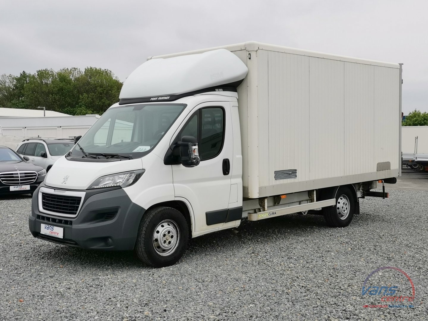 Peugeot BOXER 2.0HDI/120KW CHLAĎÁK 15,7M3/ HYDR.ČELO/ ČR/1.MAJ 