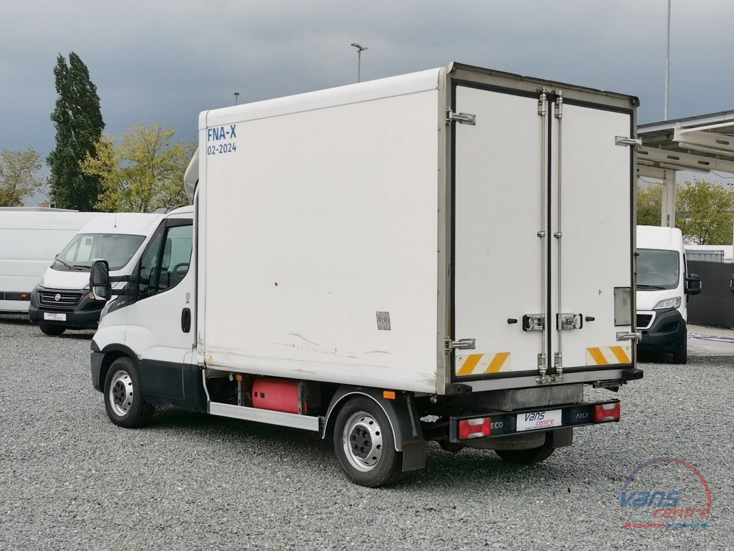 Peugeot BOXER 2.0HDI/120KW CHLAĎÁK 15,7M3/ HYDR.ČELO/ ČR/1.MAJ 