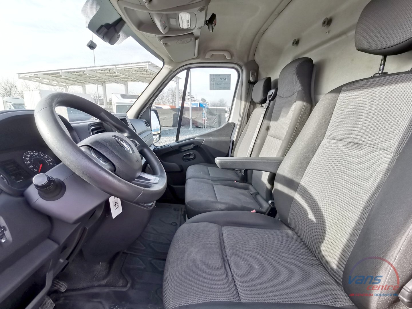 Iveco DAILY 35S16 HI-MATIC/ SKŘÍŇ 10 PALET/ MĚCHY 