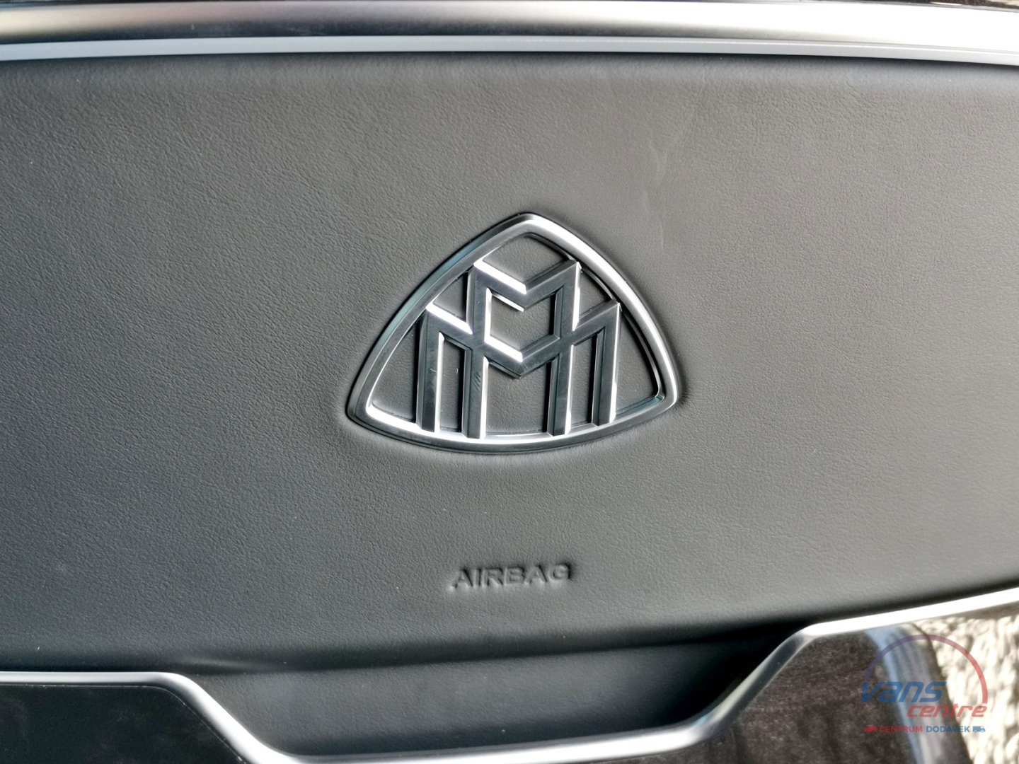 Mercedes-Benz MAYBACH S 680 4MATIC/ CHAUFFEUR/ MASSAGE/ ZÁRUKA