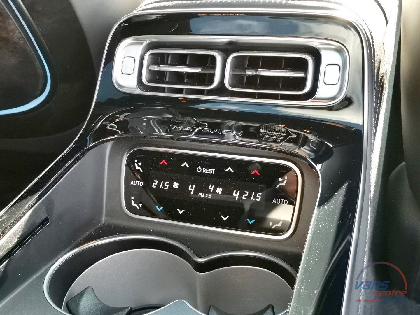 Mercedes-Benz MAYBACH S 680 4MATIC/ CHAUFFEUR/ MASSAGE/ ZÁRUKA