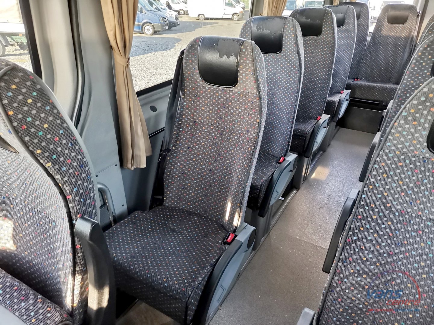 Mercedes-Benz SPRINTER 519CDI BUS 22 MÍST/ BUZOLA/ KLIMA/ TAŽNÉ