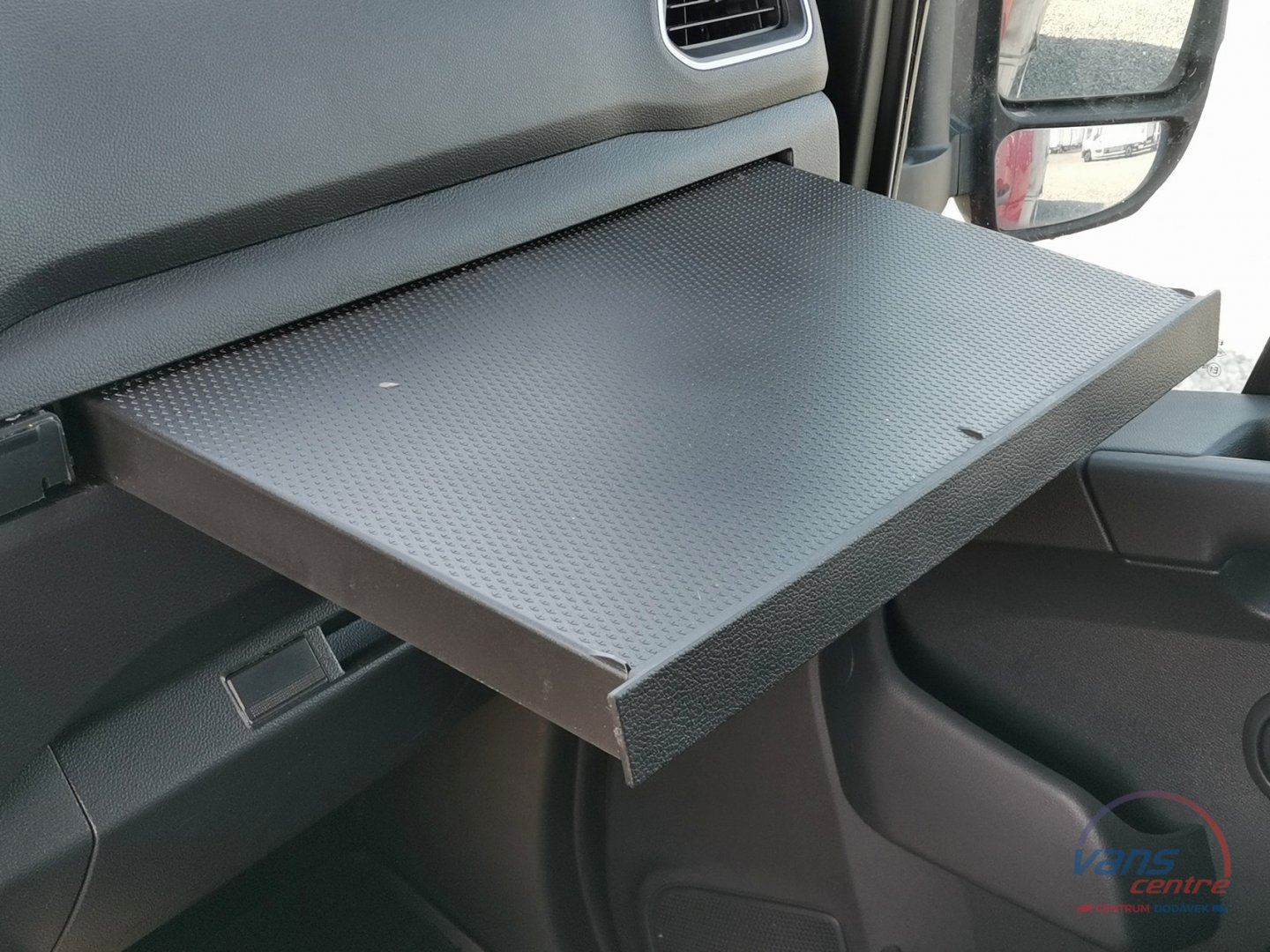 Renault MASTER 165DCI SHRNOVACÍ 10 PALET/ MĚCHY/ ČR/1.MAJ.