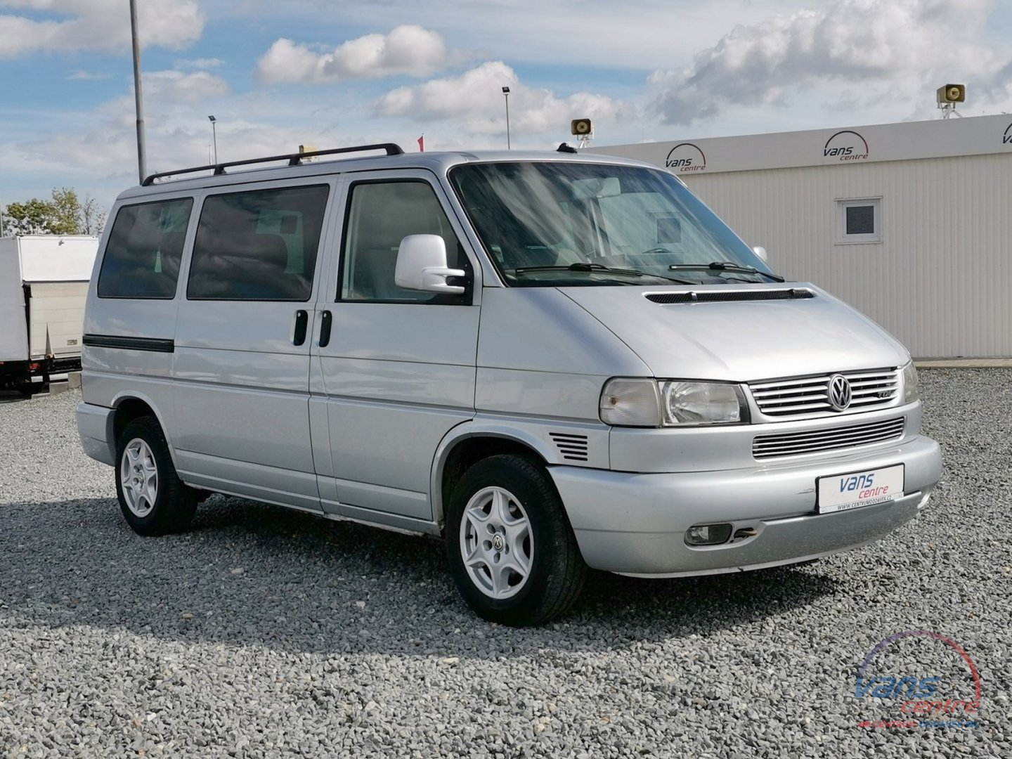 Volkswagen T4 MULTIVAN 2.5TDI/75KW 6 MÍST/ TAŽNÉ/ NEZ.TOPENÍ