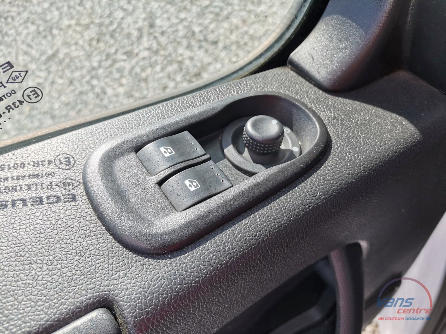 Renault MASTER 130DCI SKŘÍŇ 8 PALET/ KLIMA/ ČR/ 1.MAJ.
