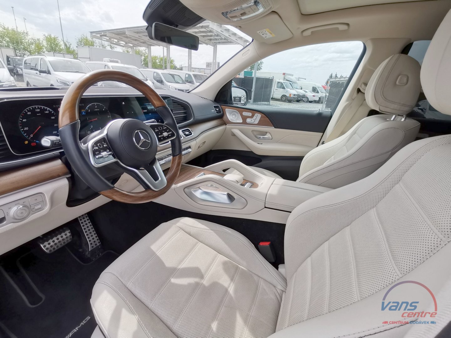 Mercedes-Benz GLS 400D 4 MATIC/ AMG/ 7 MÍST/ EXCLUSIVE/ MASÁŽ
