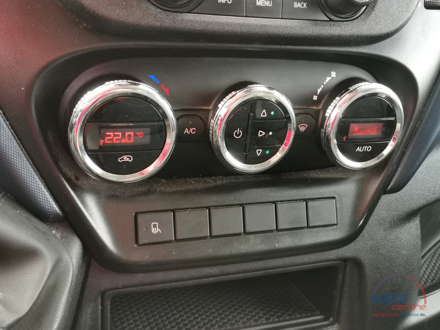 Iveco DAILY 50C18 HI-MATIC/ SKŘÍŇ 5,5M/ MĚCHY/ DO 3,5T