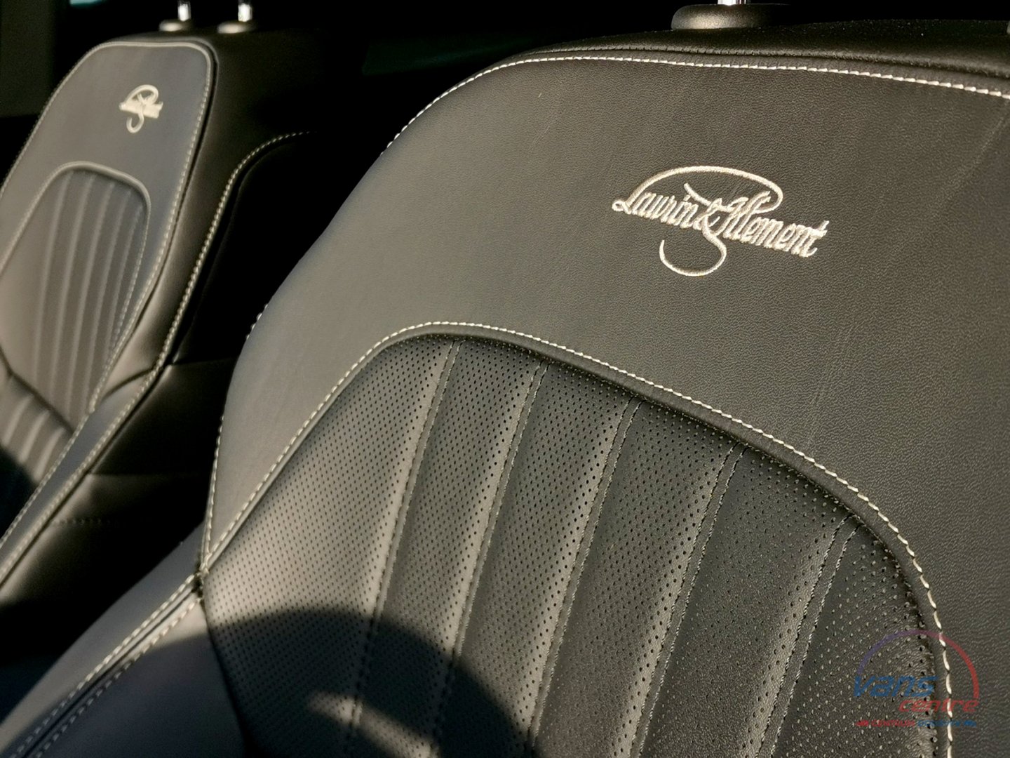 Škoda SUPERB 2.0TDI/140KW DSG/ 4X4/ L&K/ TAŽNÉ 