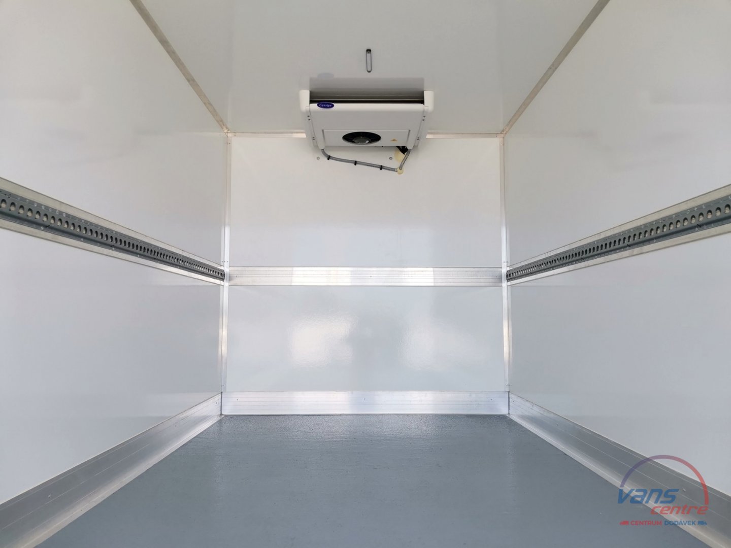 Renault MASTER 170DCI MRAZÍ/CHLADÍ/ 8 PALET/ NOVÉ/ ZÁRUKA