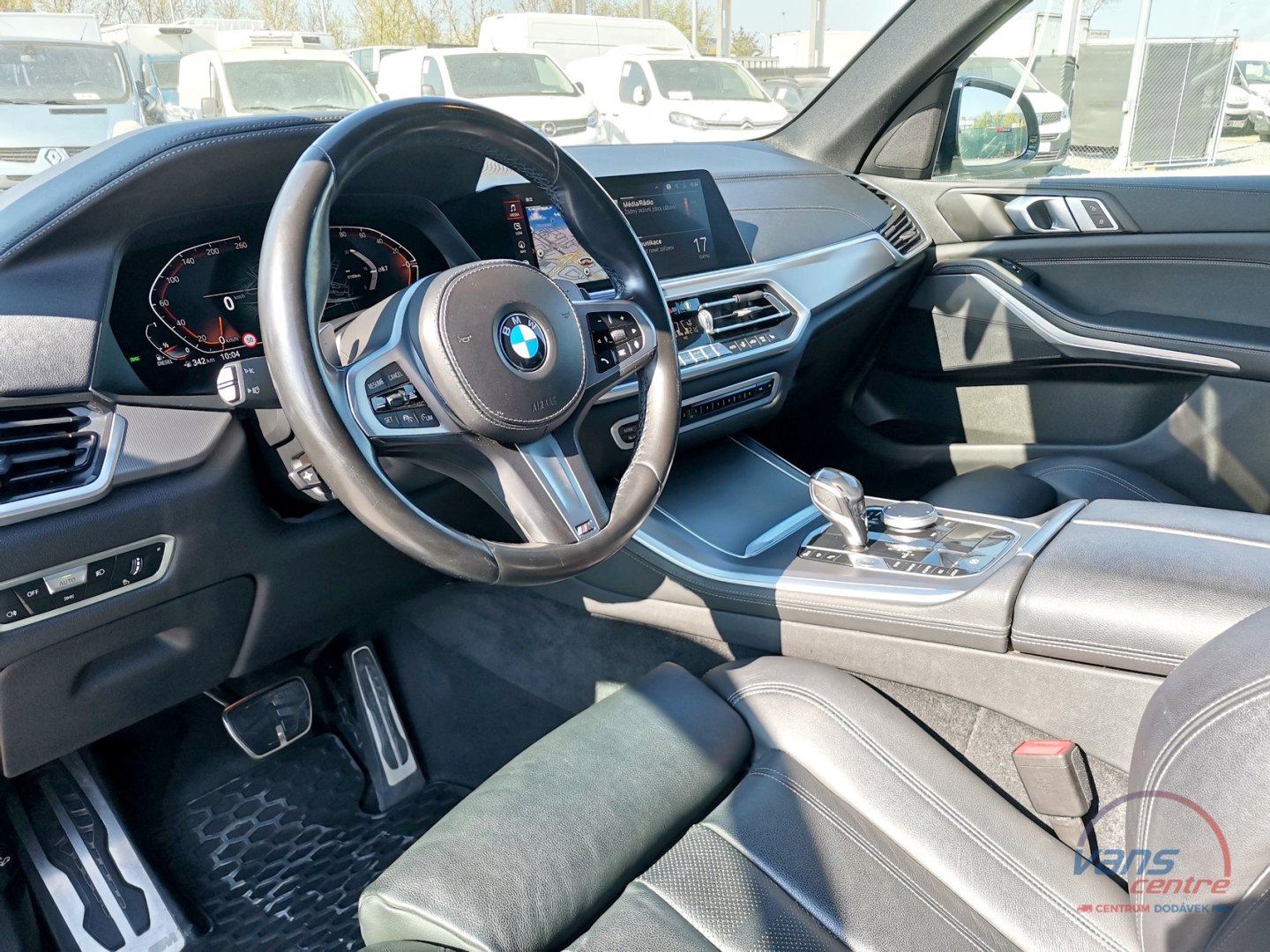 BMW X5 XDRIVE 30D M SPORT/ HUD/ PANORAMA/ TAŽNÉ