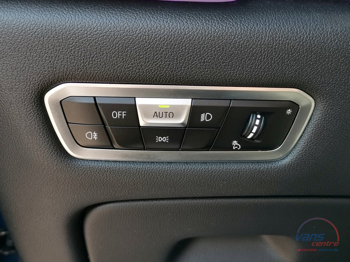 BMW X5 XDRIVE 30D M SPORT/ HUD/ PANORAMA/ TAŽNÉ