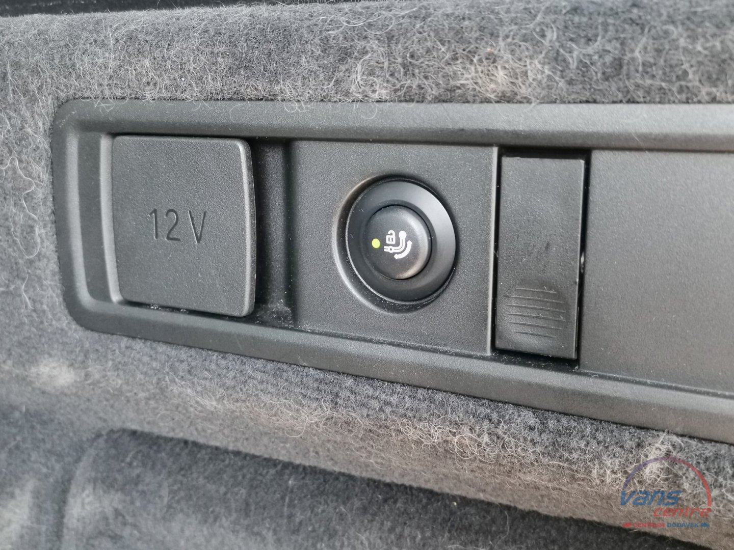 BMW X5 XDRIVE 30D M SPORT/ HUD/ PANORAMA/ TAŽNÉ