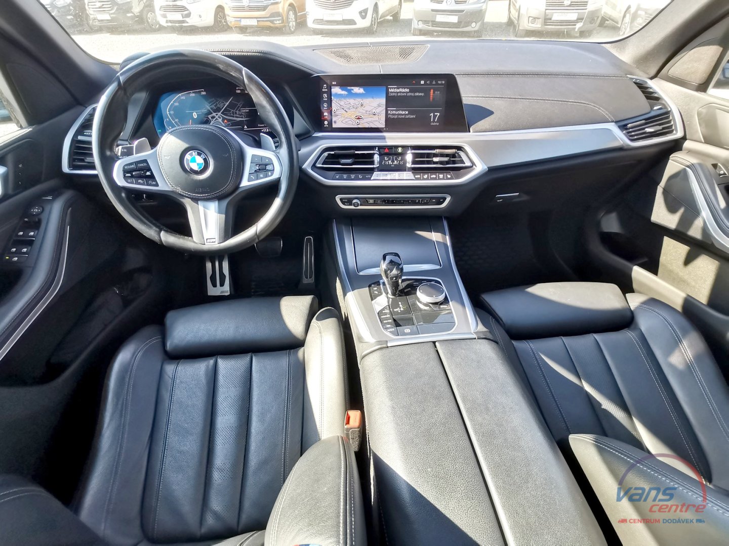 BMW X5 XDRIVE 30D M SPORT/ HUD/ PANORAMA/ TAŽNÉ