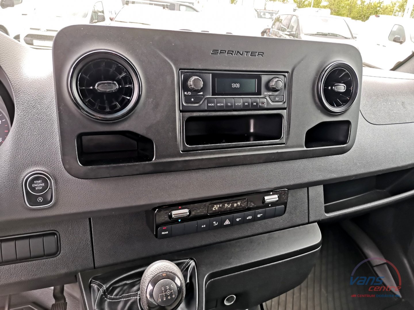 Mercedes-Benz SPRINTER 211CDI L1H1/ 9 MÍST/ KLIMA