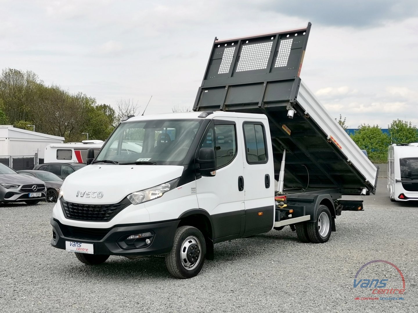 Fiat DUCATO 180/2.3 VALNÍK 8 PALET/ MĚCHY/ KLIMA 