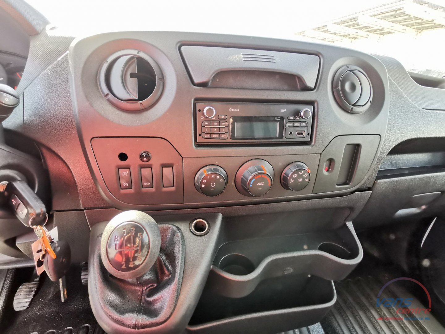 Renault MASTER 130DCI SKŘÍŇ 8 PALET/ KLIMA/ ČR/ 1.MAJ.