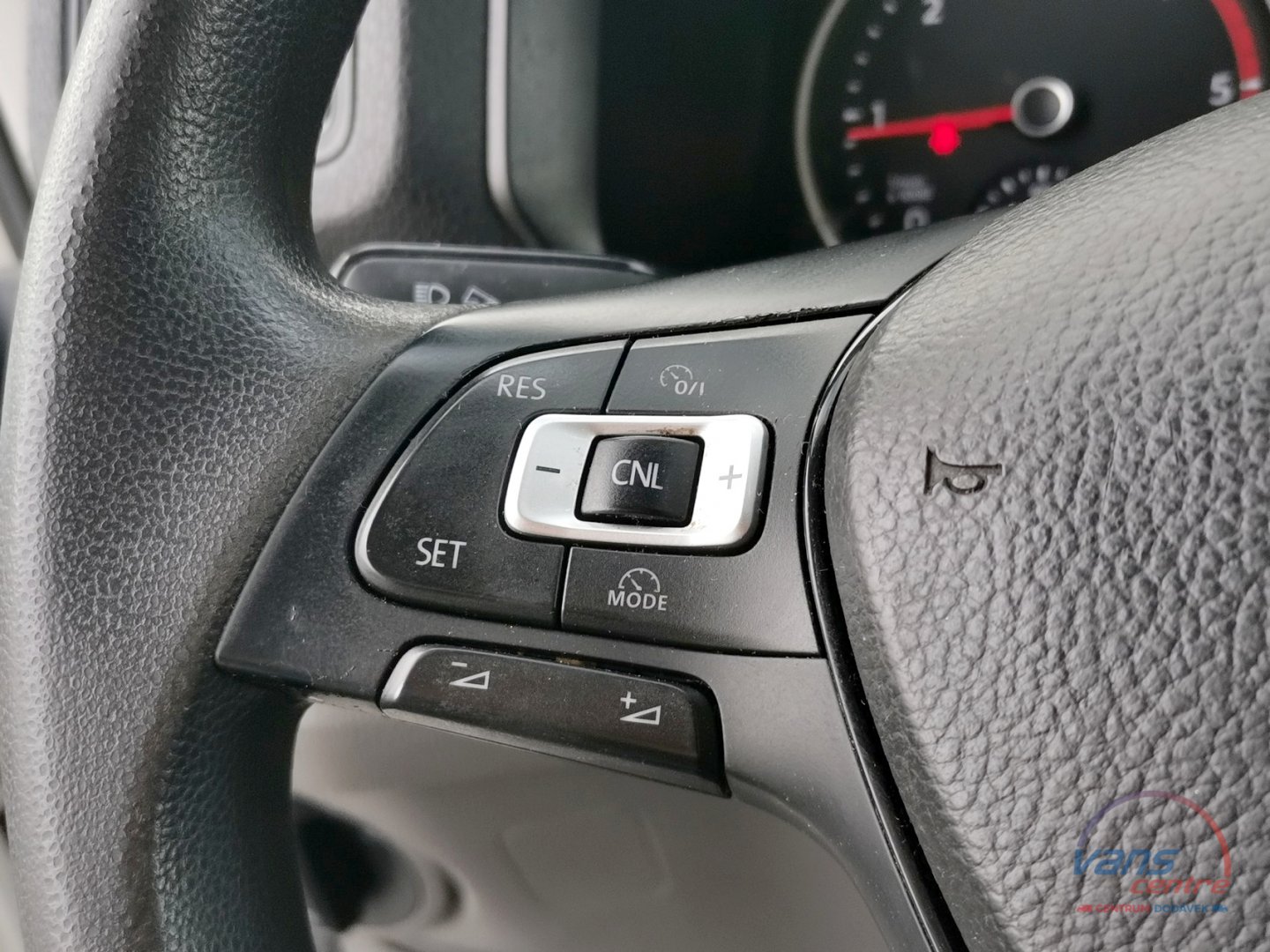 Volkswagen CRAFTER 2.0TDI/130KW SHRNOVACÍ 10 PALET/ KLIMA