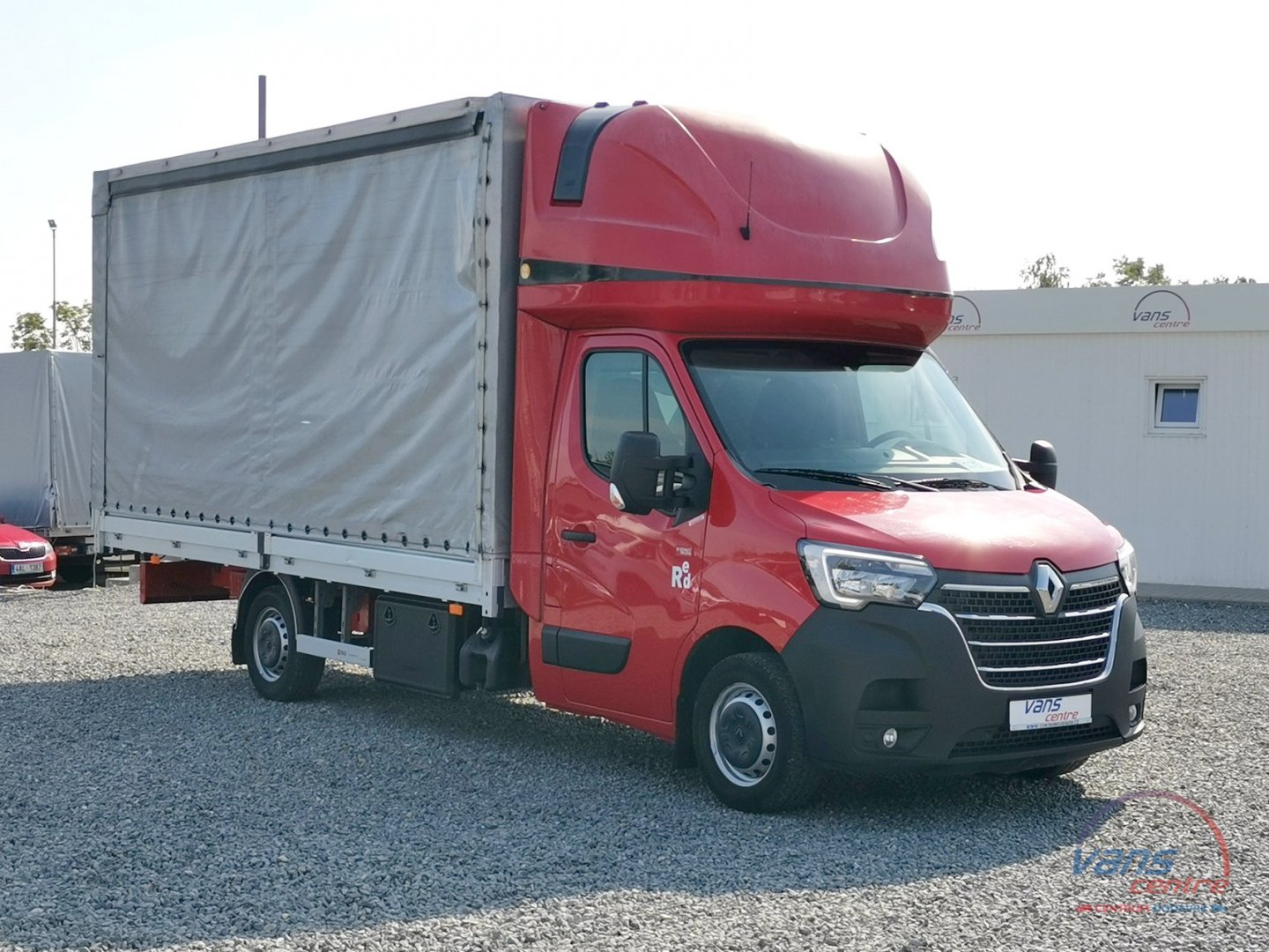Renault MASTER 165DCI SHRNOVACÍ 10 PALET/ MĚCHY/ ČR/1.MAJ.