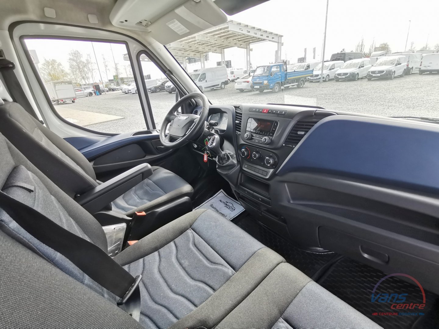 Iveco DAILY 50C16 VALNÍK 6,1M/ TAŽNÉ/ DO 3,5T