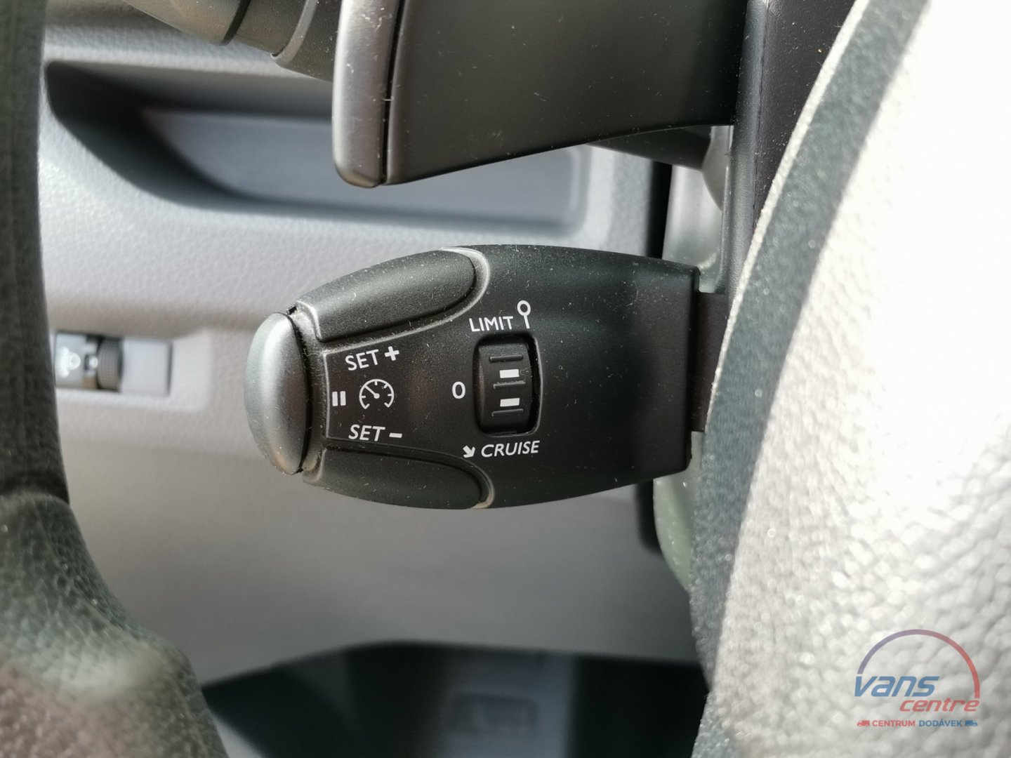 Citroën JUMPY 2.0HDI/130KW AUTOMAT/ PLNÁ VÝBAVA!