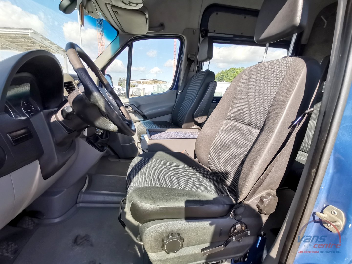Mercedes-Benz SPRINTER 318CDI MAXI 5 MÍST/ KLIMA/ NEZ.TOPENÍ