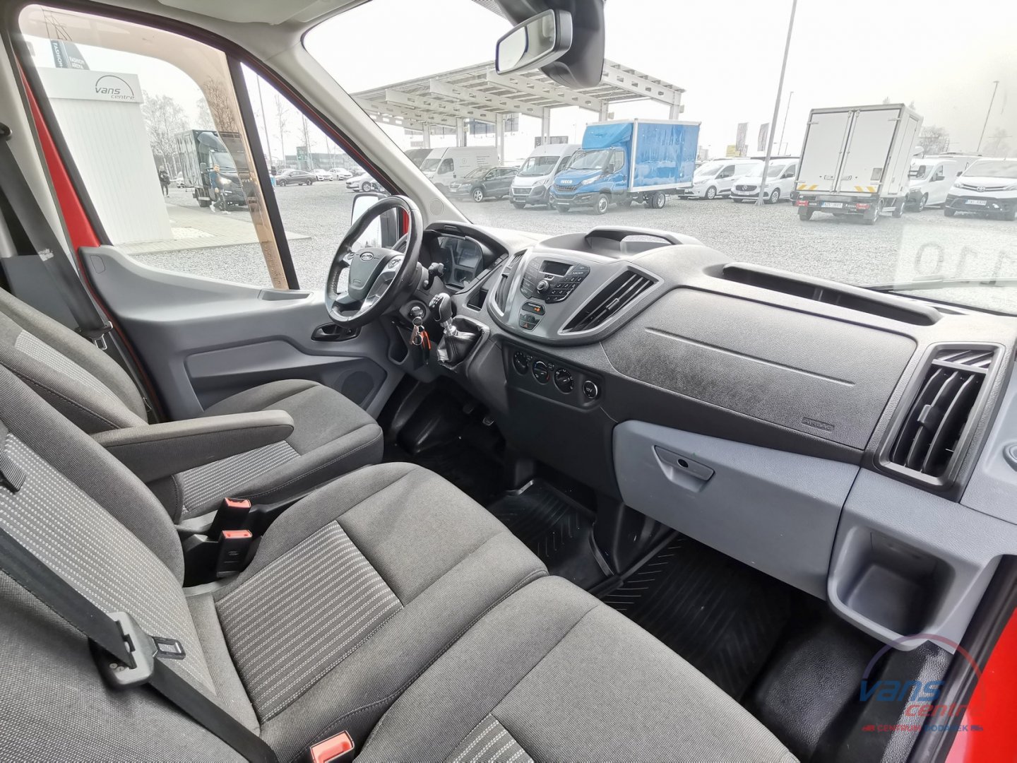 Renault TRAFIC 1.6DCI/92KW L1H1/ 9 MÍST