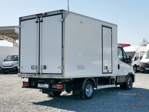 Iveco DAILY 35C14/AT MRAZÍ/CHLADÍ/230V/ 6 PALET/ ČR/1.MAJ.