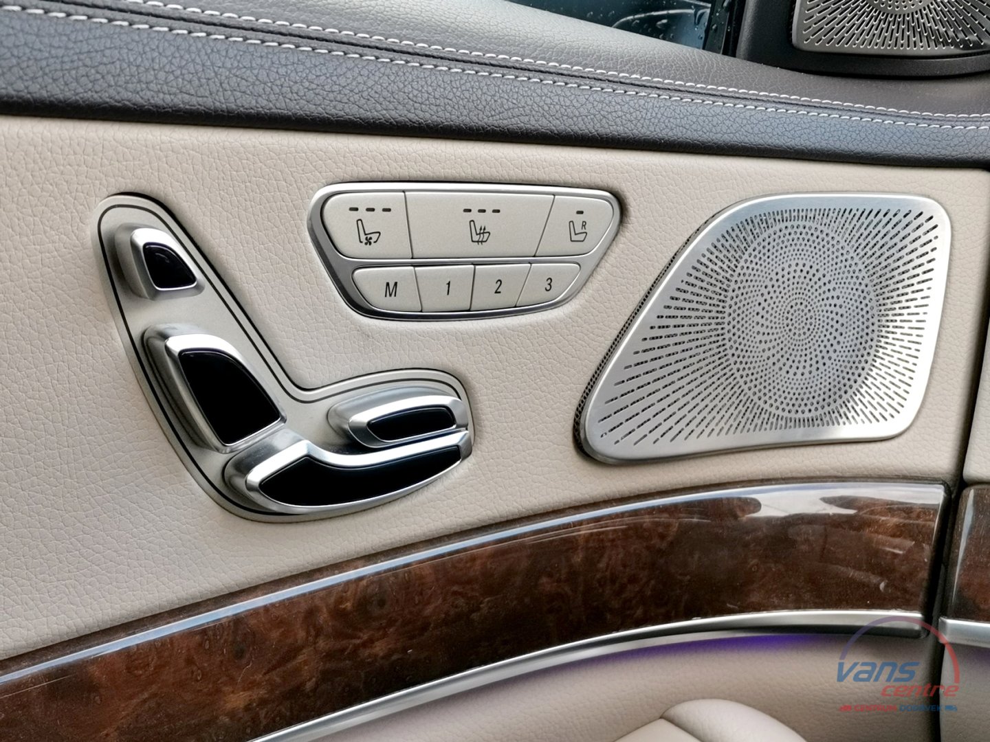 Mercedes-Benz S 500 L PLUG-IN HYBRID/ MASÁŽ/ NIGHT/ EXCLUSIVE  