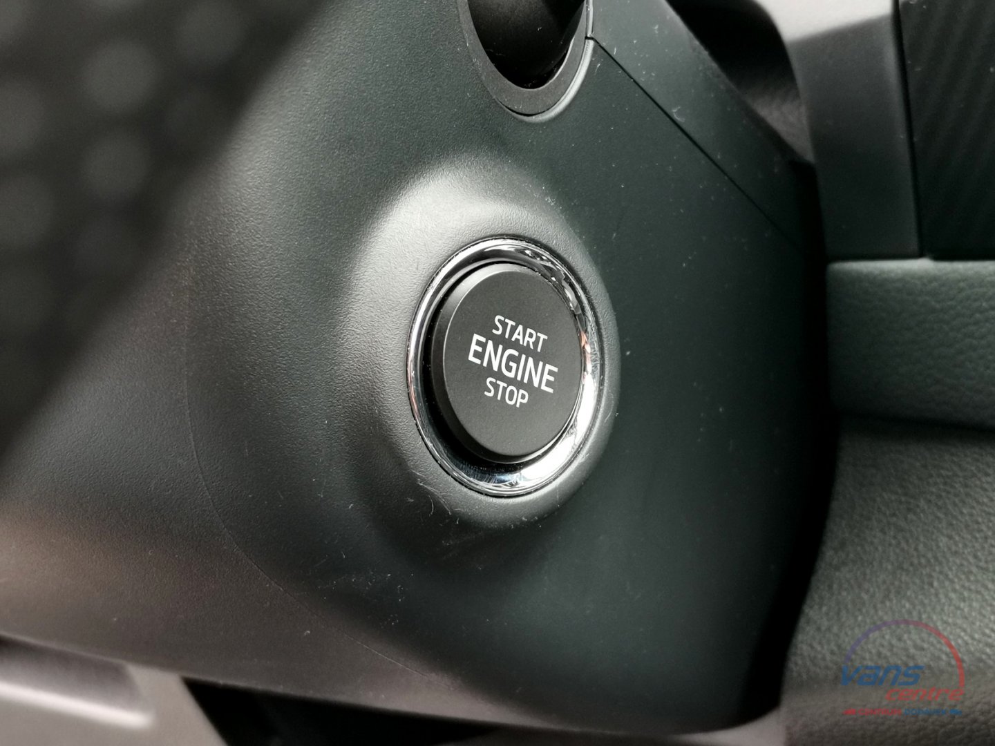 Škoda KODIAQ RS 2.0TSI DSG/ 4X4/ KEYLESS/ TAŽNÉ/ ZÁRUKA