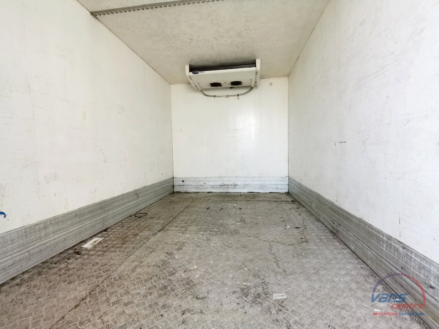 Mercedes-Benz 411CDI MRAZÍ/CHLADÍ/ 7 PALET/ 380V/ 3,5T