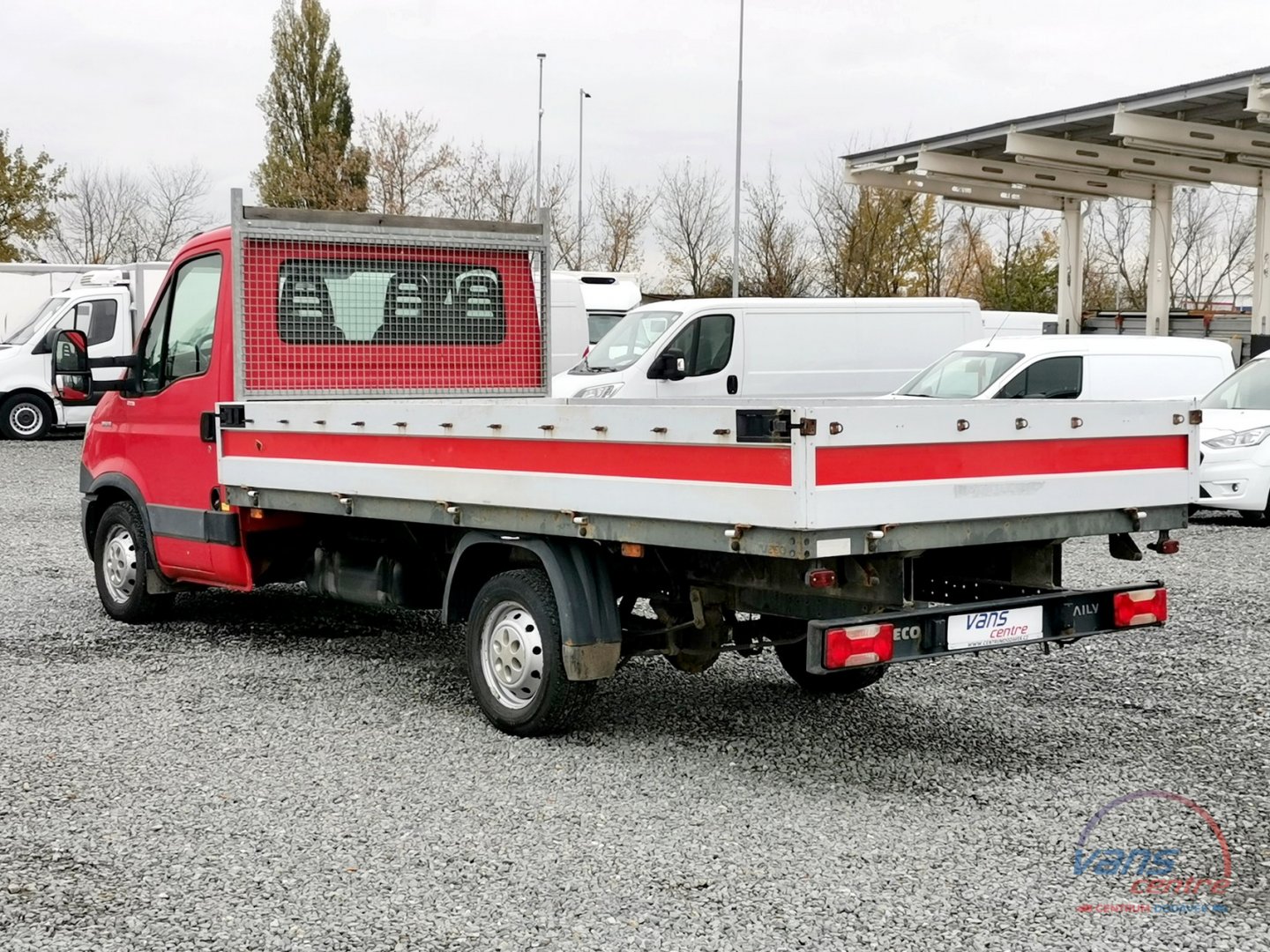 Volkswagen CRAFTER 2.0TDI/120KW VALNÍK 5M/ MĚCHY/ KLIMA