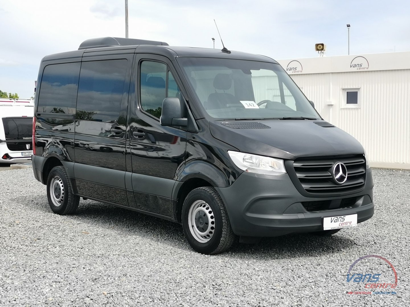 Mercedes-Benz SPRINTER 211CDI L1H1/ 9 MÍST/ KLIMA