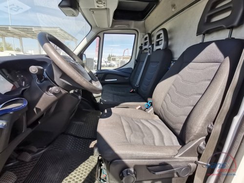 Iveco DAILY 35S18 SHRNOVACÍ 8 PALET/ MĚCHY/ HYDR.ČELO