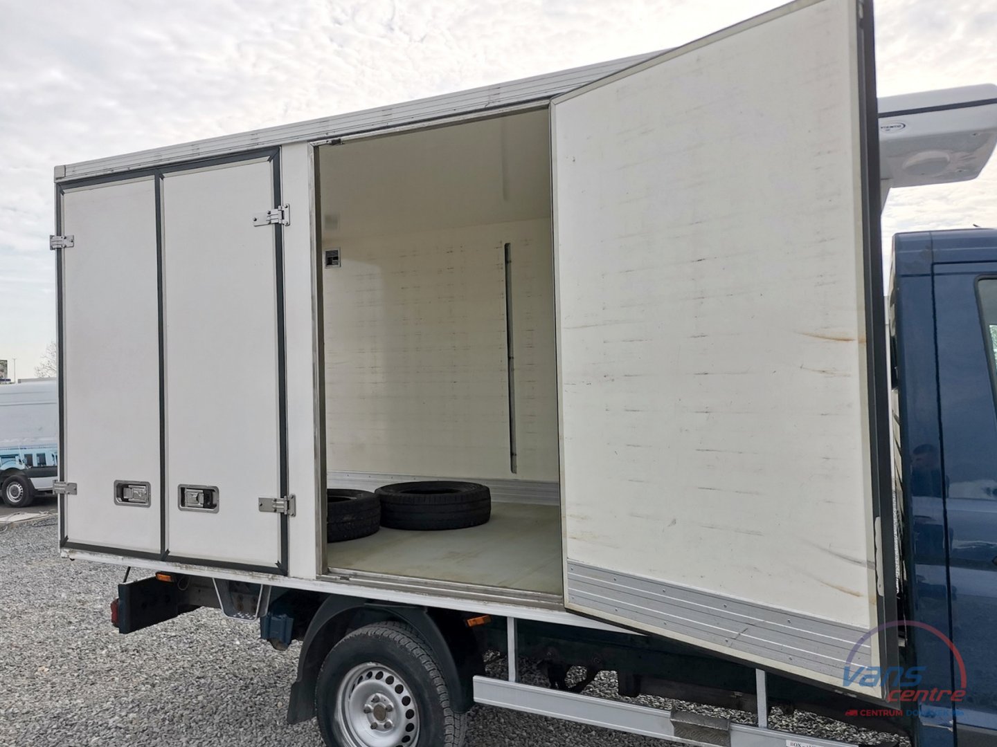 Volkswagen CRAFTER 2.0TDI/130KW SKŘÍŇ/CHLADÍ/2 KOMORY/ MĚCHY