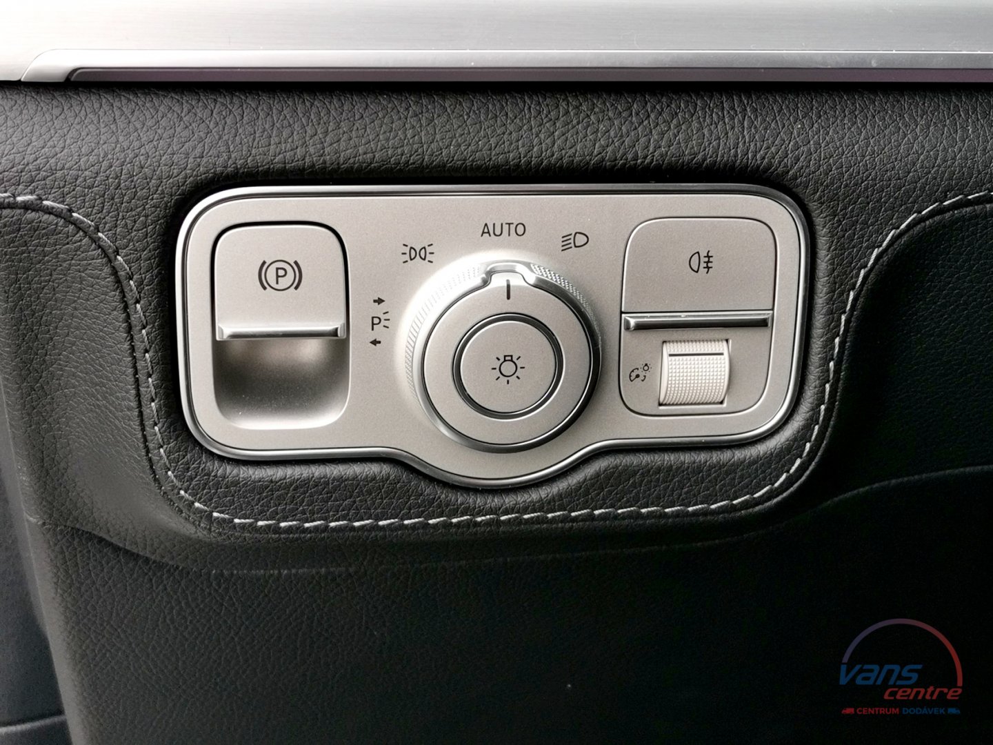 Mercedes-Benz GLE 300D 4MATIC/ AMG/ BURMERSTER/ ČR/ 1.MAJITEL