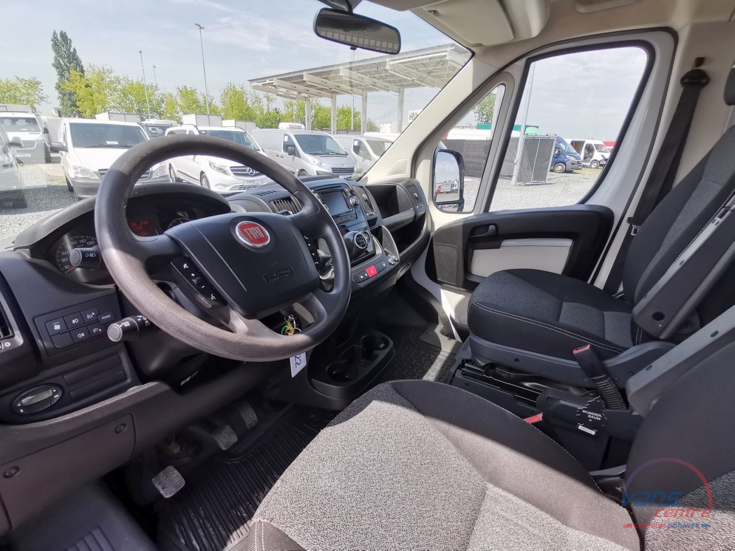 Fiat DUCATO 150MJET 6 MÍST/ VALNÍK 3,3M/ KLIMA/ TAŽNÉ