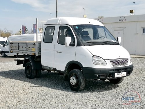 GAZ GAZELLE 2.6TD/85KW 4X4/ 3 STR.SKLÁPĚČ/ TAŽNÉ