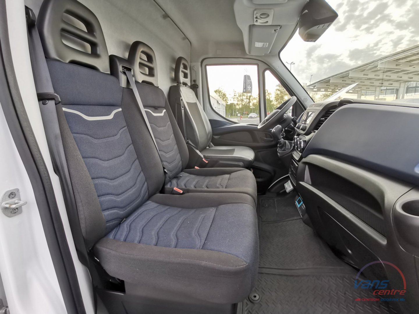 Iveco DAILY 50C18 HI-MATIC/ MRAZÍ/CHLADÍ/ 380V/ TISK 