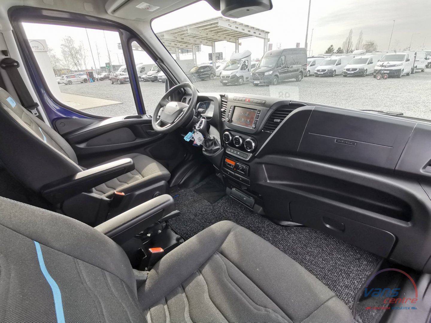 Renault MASTER 130DCI 3 STR.SKLÁPĚČ/ KLIMA/ 66745KM